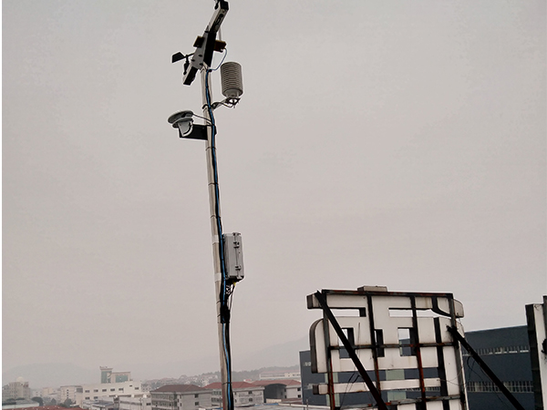 工地微蜜桃视频在线免费看